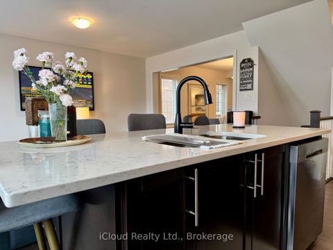 Photo 12 at 234 Sarah Cline Drive, GO Glenorchy, Oakville