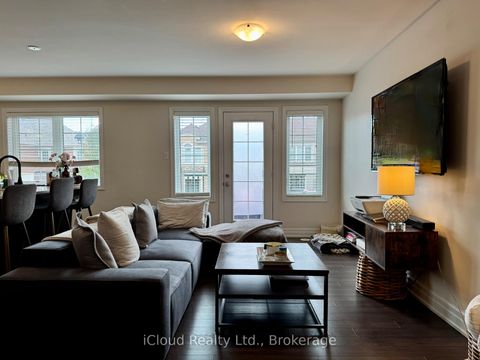 Photo 14 at 234 Sarah Cline Drive, GO Glenorchy, Oakville