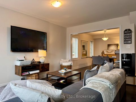 Photo 15 at 234 Sarah Cline Drive, GO Glenorchy, Oakville