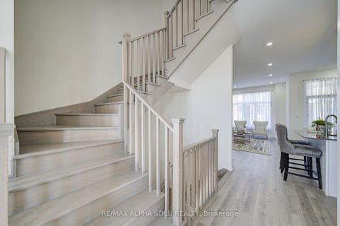 Photo 8 at 11415 LESLIE Street, Rural Richmond Hill, Richmond Hill