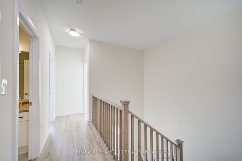 Photo 29 at 11415 LESLIE Street, Rural Richmond Hill, Richmond Hill