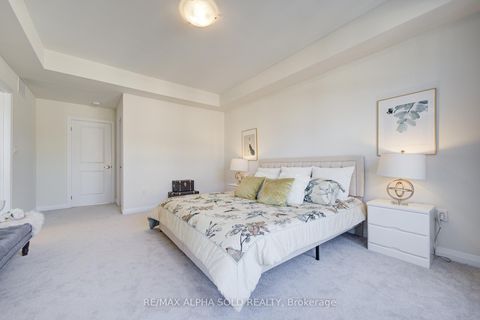 Photo 33 at 11415 LESLIE Street, Rural Richmond Hill, Richmond Hill