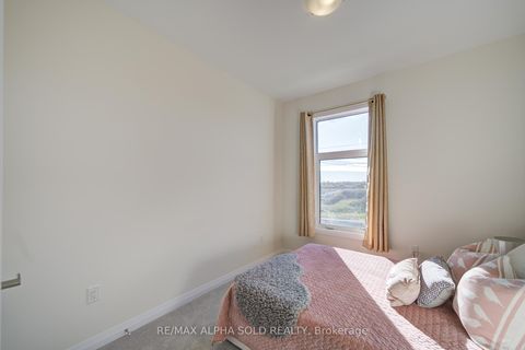 Photo 40 at 11415 LESLIE Street, Rural Richmond Hill, Richmond Hill