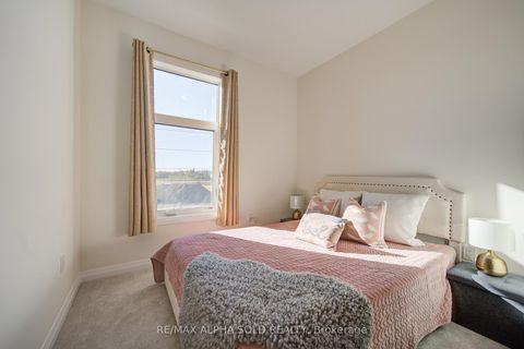 Photo 41 at 11415 LESLIE Street, Rural Richmond Hill, Richmond Hill