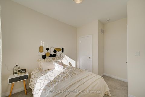 Photo 45 at 11415 LESLIE Street, Rural Richmond Hill, Richmond Hill