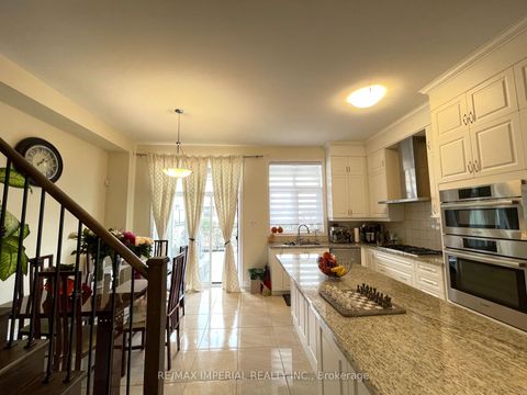 Photo 1 at 36 Carrville Woods Circle, Patterson, Vaughan