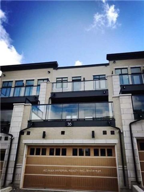 Photo 11 at 36 Carrville Woods Circle, Patterson, Vaughan