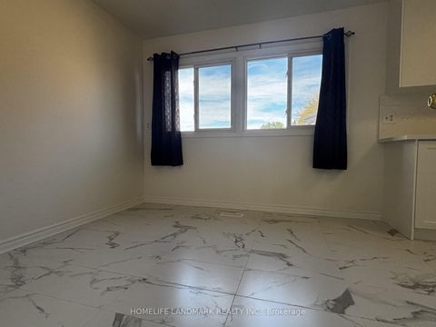 Photo 4 at 254 Sprucewood Court, L'Amoreaux, Toronto