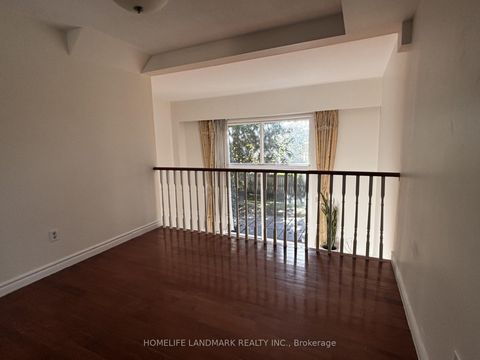 Photo 5 at 254 Sprucewood Court, L'Amoreaux, Toronto