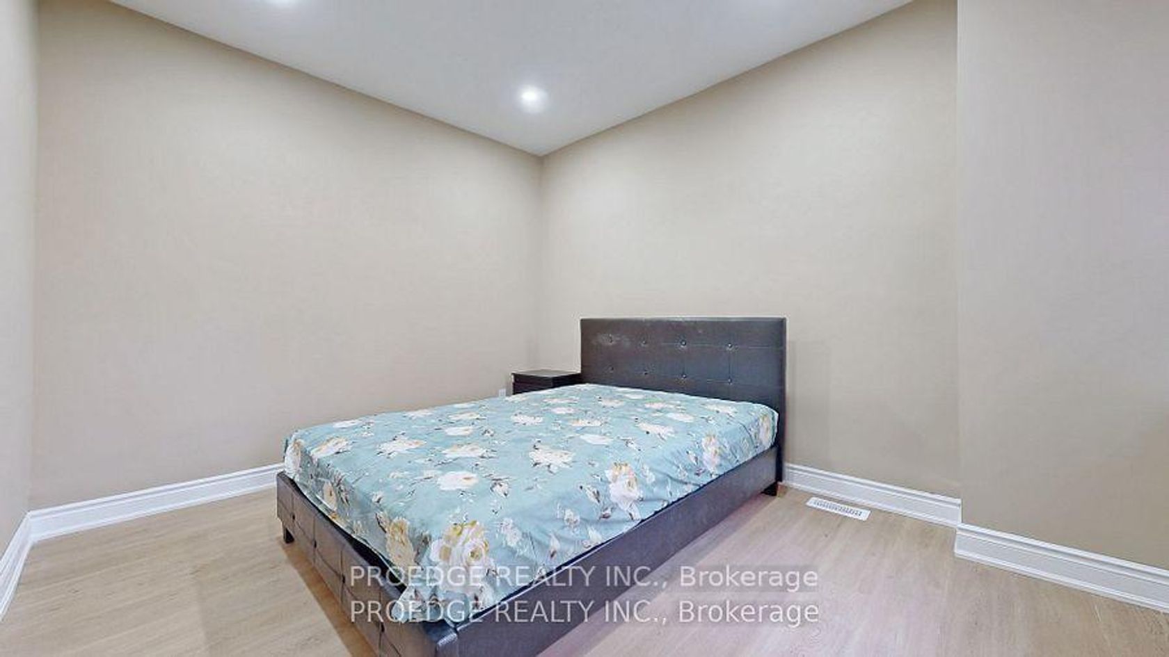 Photo 7 at 177 Wallace Avenue, Junction, Toronto Photo 7 at 177 Wallace Avenue, Junction, Toronto