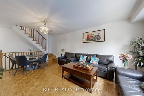 Photo 7 at 703 - 28 Rosebank Drive, Malvern, Toronto