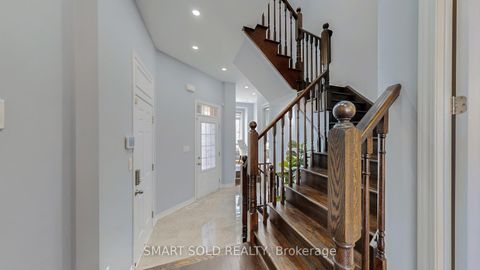 Photo 15 at 8 Casely Avenue, Rural Richmond Hill, Richmond Hill