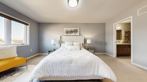 Photo 17 at 8 Casely Avenue, Rural Richmond Hill, Richmond Hill