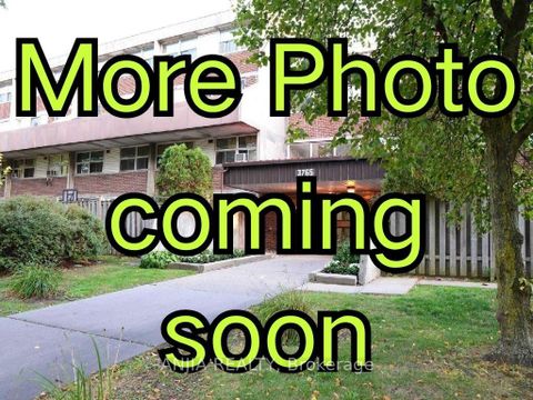 Photo 2 at 229 - 3765 Sheppard Avenue E, Sullivan, Toronto