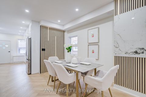 Photo 7 at 126 Grace Street, Bellwoods, Toronto