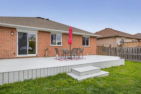 Photo 5 at 655 Glen Cedar Crescent, Rural Innisfil, Innisfil