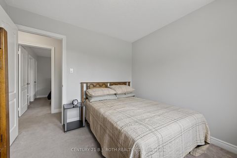 Photo 25 at 655 Glen Cedar Crescent, Rural Innisfil, Innisfil