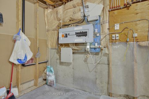 Photo 39 at 655 Glen Cedar Crescent, Rural Innisfil, Innisfil