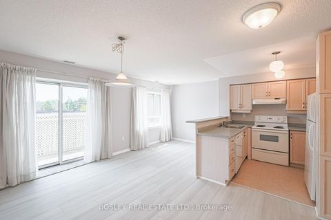 Photo 4 at 306 - 1387 Bayview Avenue, Leaside, Toronto