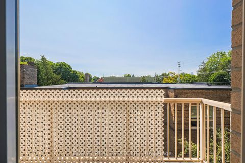 Photo 16 at 306 - 1387 Bayview Avenue, Leaside, Toronto