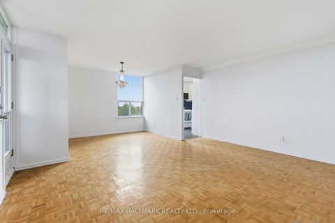Photo 3 at 802 - 980 Broadview Avenue, Broadview North, Toronto