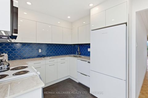 Photo 6 at 802 - 980 Broadview Avenue, Broadview North, Toronto
