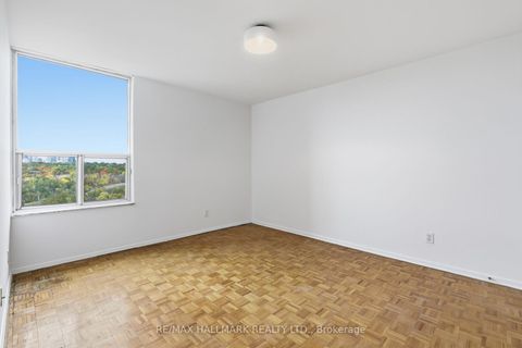 Photo 13 at 802 - 980 Broadview Avenue, Broadview North, Toronto
