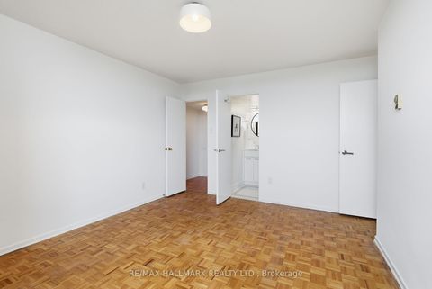 Photo 14 at 802 - 980 Broadview Avenue, Broadview North, Toronto
