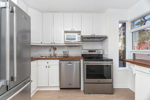 Photo 7 at #5 - 90 Kippendavie Avenue, The Beaches, Toronto