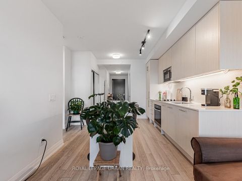 Photo 4 at 2311 - 286 Main Street, Danforth, Toronto