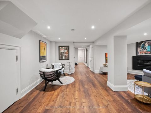 Photo 31 at 26 Puckeridge Crescent, West Deane, Toronto