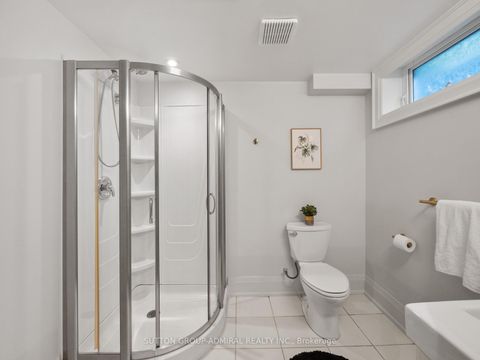 Photo 37 at 26 Puckeridge Crescent, West Deane, Toronto