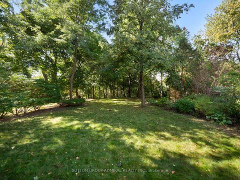 Photo 43 at 26 Puckeridge Crescent, West Deane, Toronto