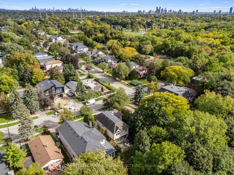 Photo 47 at 26 Puckeridge Crescent, West Deane, Toronto