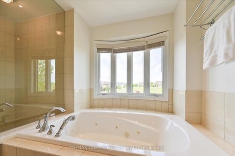 Photo 23 at 82 Heritage Estates Road, Patterson, Vaughan