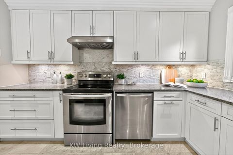 Photo 8 at 19 Deal Avenue, Lawrence Park North, Toronto