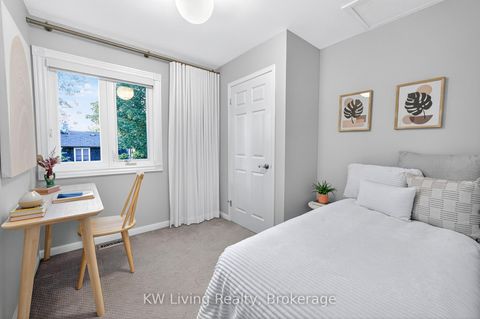 Photo 13 at 19 Deal Avenue, Lawrence Park North, Toronto