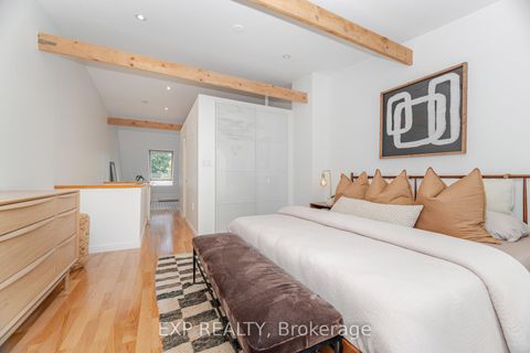 Photo 31 at 42 Wascana Avenue, Regent Park, Toronto