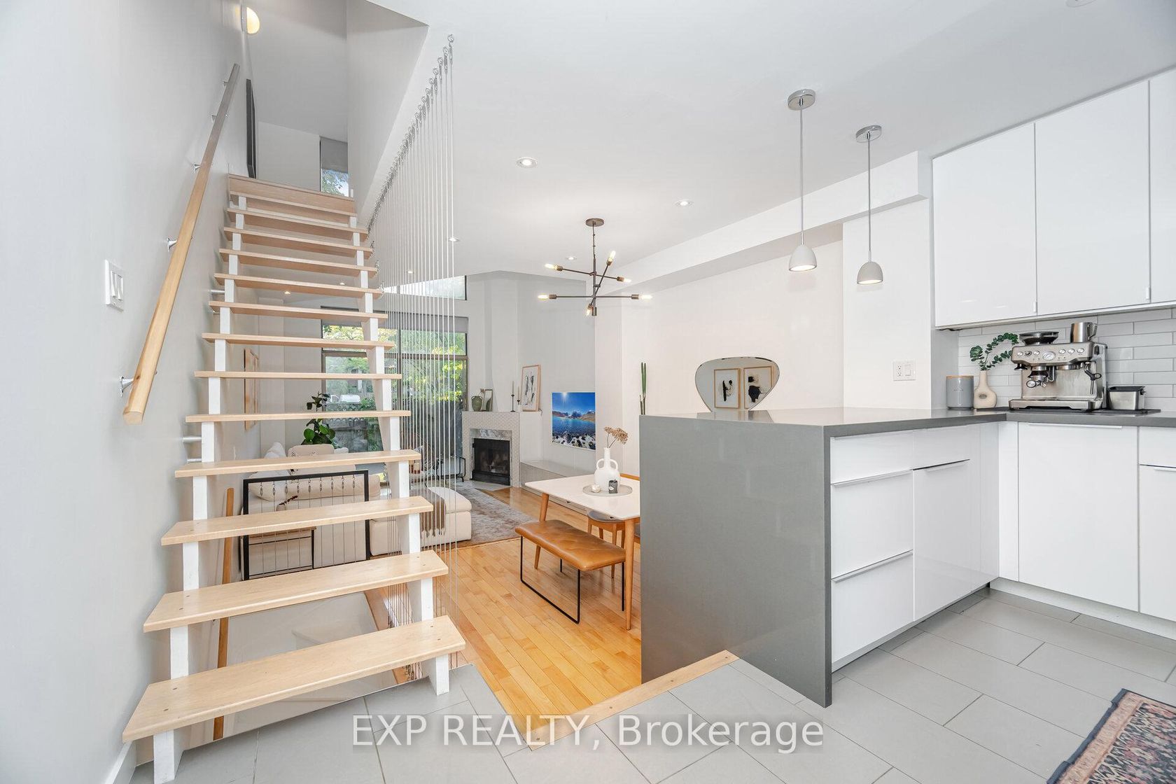 Photo 3 at 42 Wascana Avenue, Regent Park, Toronto Photo 3 at 42 Wascana Avenue, Regent Park, Toronto