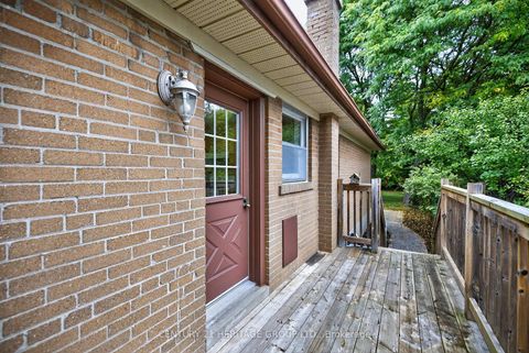 Photo 39 at 49 Bayview Parkway, Leslie Valley, Newmarket