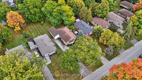Photo 48 at 49 Bayview Parkway, Leslie Valley, Newmarket