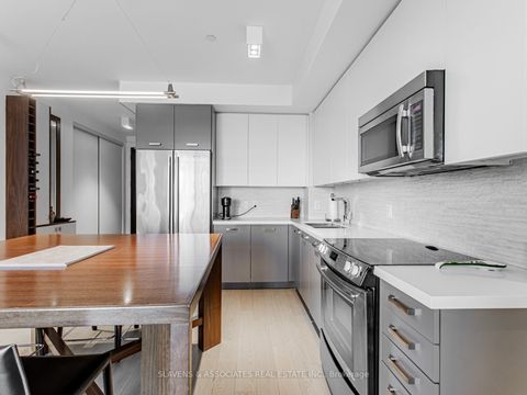 Photo 4 at LPH01 - 60 Berwick Avenue, Eglinton, Toronto