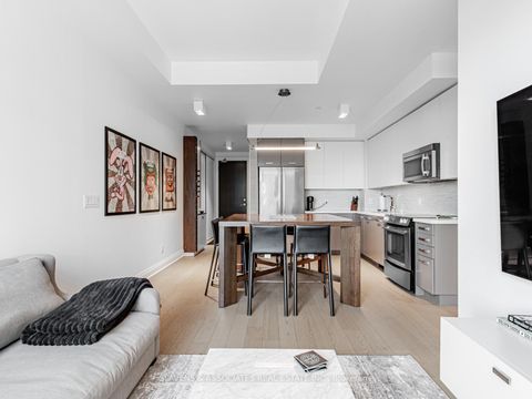 Photo 10 at LPH01 - 60 Berwick Avenue, Eglinton, Toronto