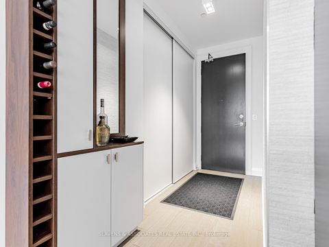 Photo 18 at LPH01 - 60 Berwick Avenue, Eglinton, Toronto