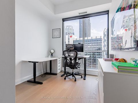 Photo 19 at LPH01 - 60 Berwick Avenue, Eglinton, Toronto