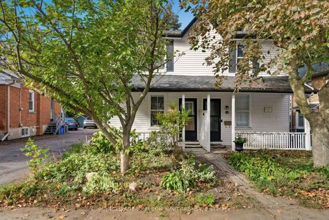 Photo 0 at 30 Elizabeth Street S, Mill Pond, Richmond Hill