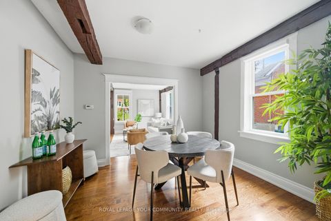 Photo 7 at 30 Elizabeth Street S, Mill Pond, Richmond Hill