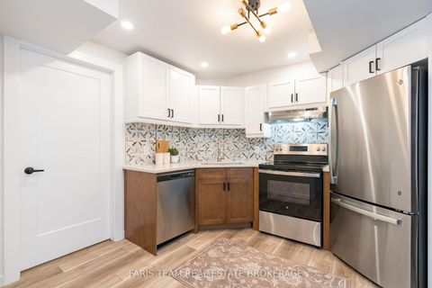 Photo 25 at 43 Dunnett Drive, Ardagh, Barrie