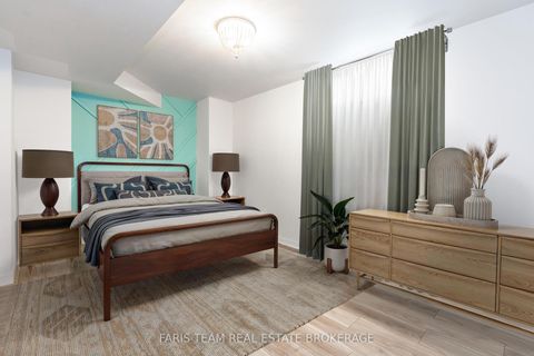 Photo 30 at 43 Dunnett Drive, Ardagh, Barrie