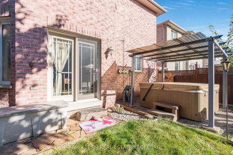 Photo 36 at 43 Dunnett Drive, Ardagh, Barrie